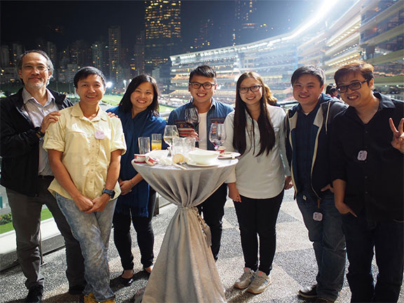 香港赛马会自助晚餐聚会
